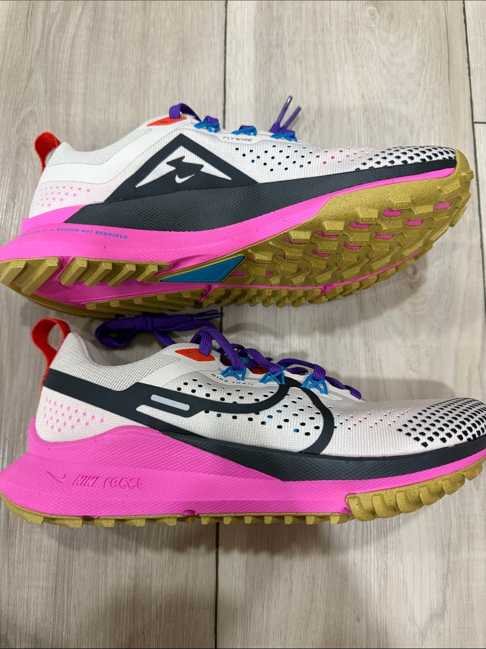 Nike Women’s White, Pink & Gold Trail Running Shoes